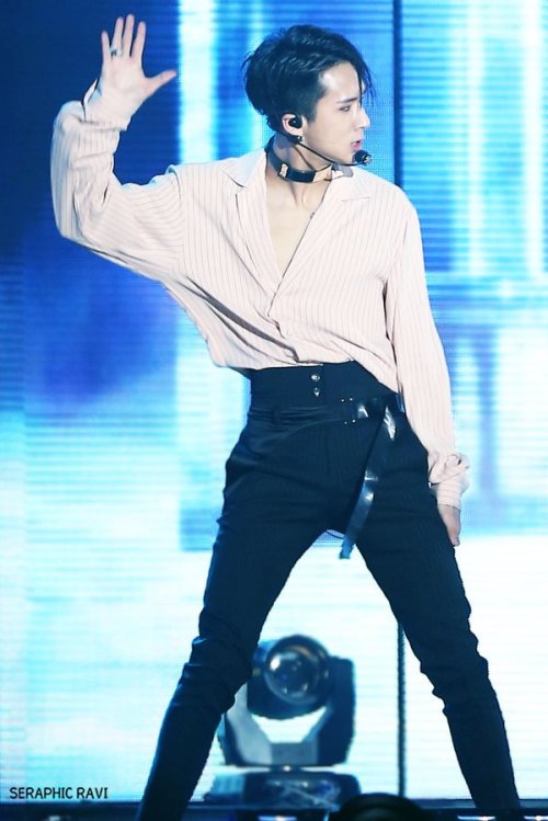 fyeah-vixx: cr: SERAPHIC RAVI // DO NOT EDIT