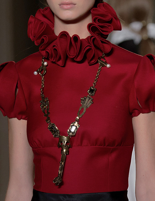 oldfashionedvillain:Valentino Fall 2016