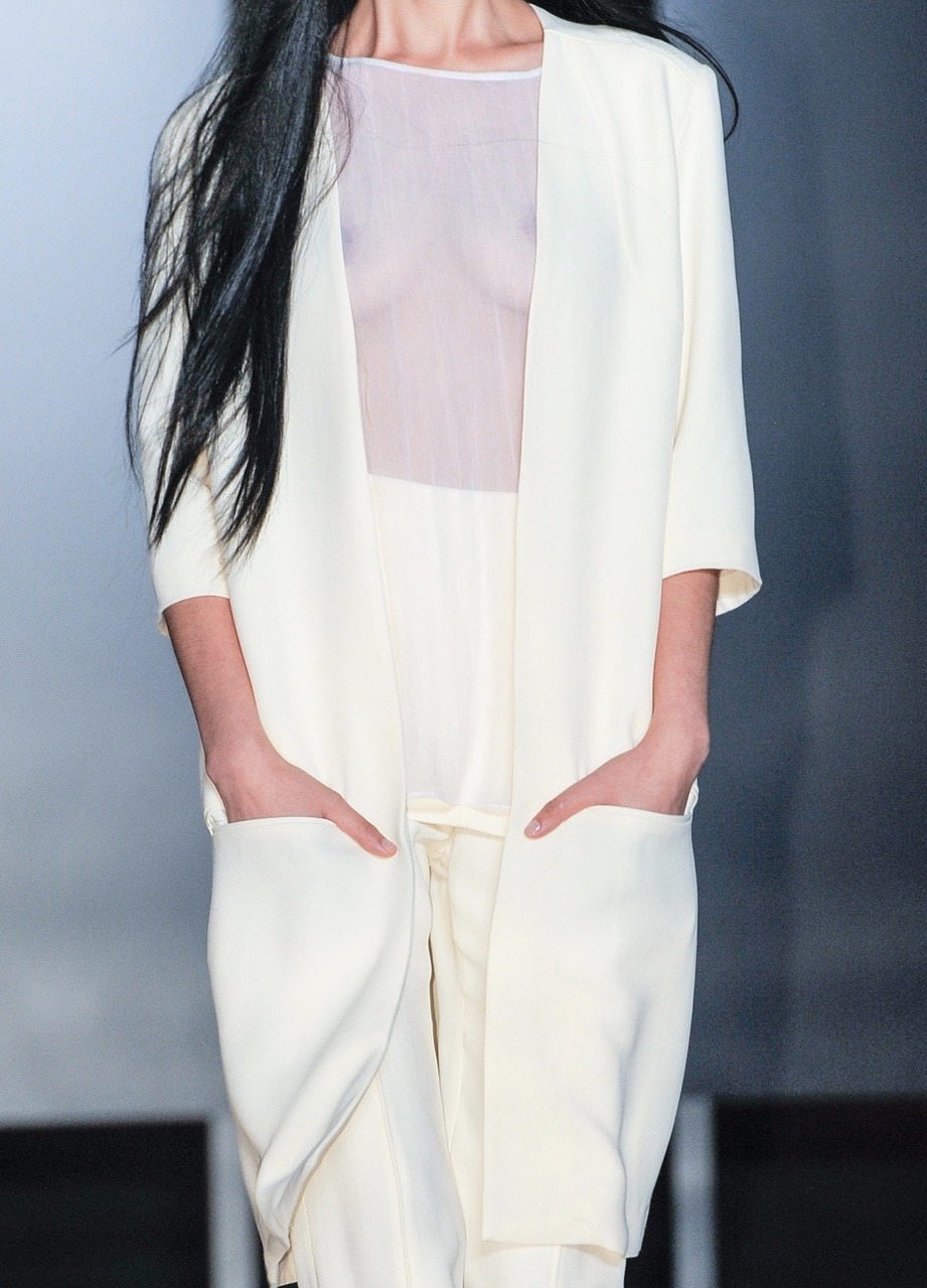 spunkh:  what-do-i-wear:Sally Lapointe SS 14  x