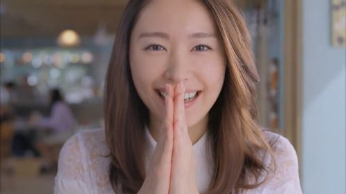 raindec:新垣結衣（Yui Aragaki）endorsement “c cube plus”, an eyedrops, made by Rohto Inc. You may watch cm