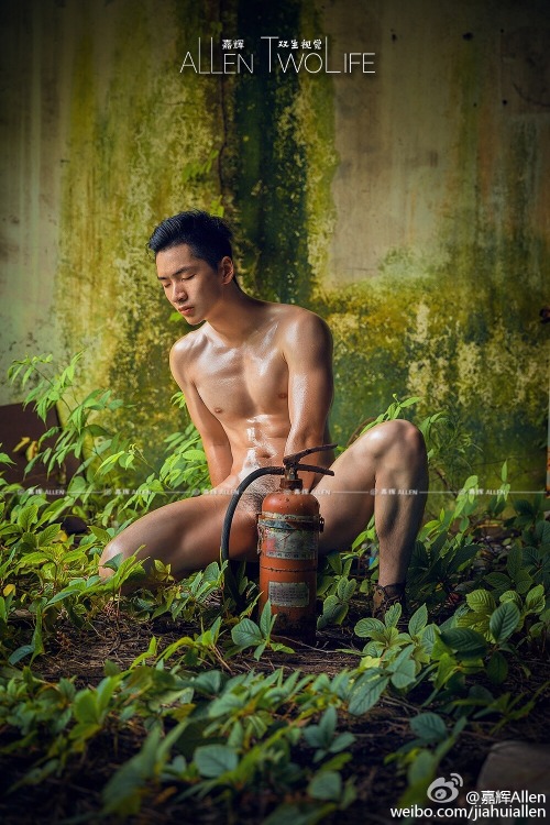 hunkxtwink:    Hunkxtwink - More in my archive  