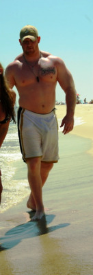 bulge-xlbigdick:  .                                        hot package #set