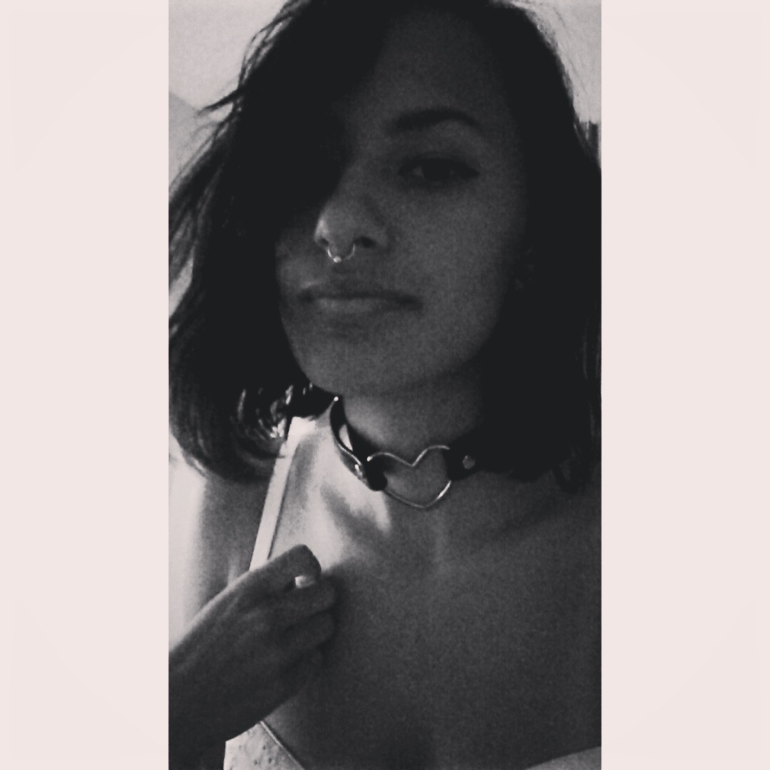 cherrybaths:  PCB selfies the past week 