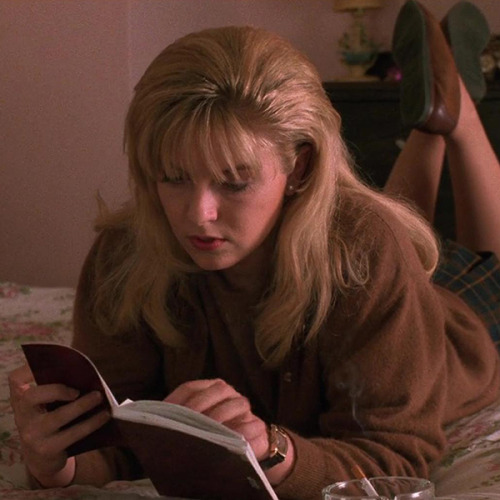 sheryl lee as laura palmer in twin peaks: fire walk with me, 1992