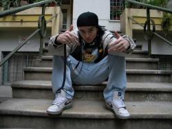 noesperesflorespalaconquista:  Dj Acres :)