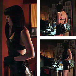 shekeapsmewarm:  American Mary Meme → 3/5 outfits. 