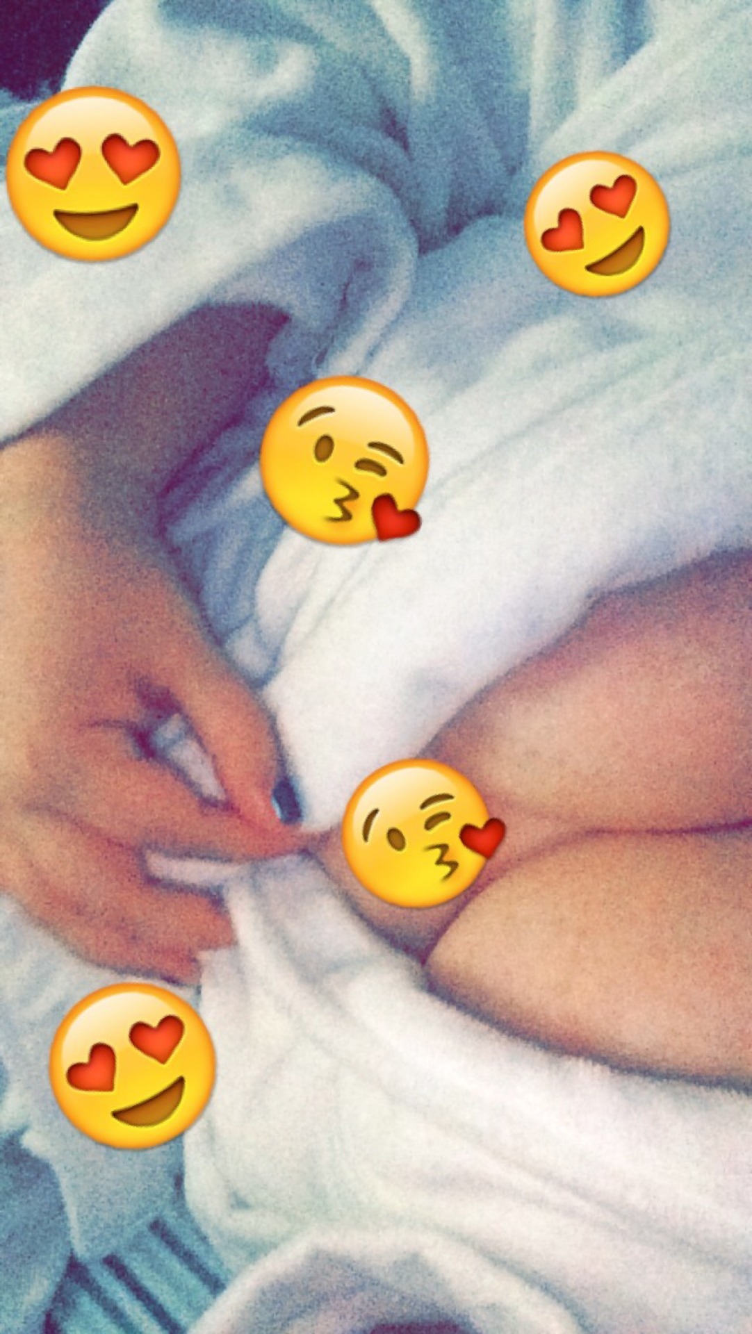 spankmaya:Haven’t upload anything in awhile, so enjoy ya freaks ;p