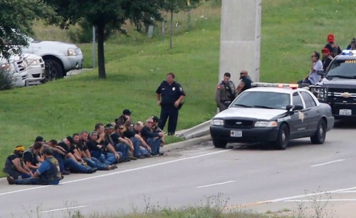 the-beautification:  How police treat An unarmed 14YrOld girl vs. armed bikers whose actions led to 9 deaths.