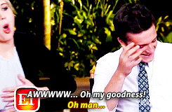 the-absolute-funniest-posts:   Josh and Jen’s reactions to each other’s pictures