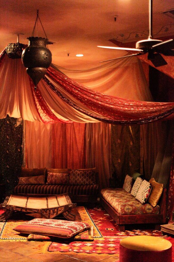 shaheenov7:Royal Moroccan Hospitality 