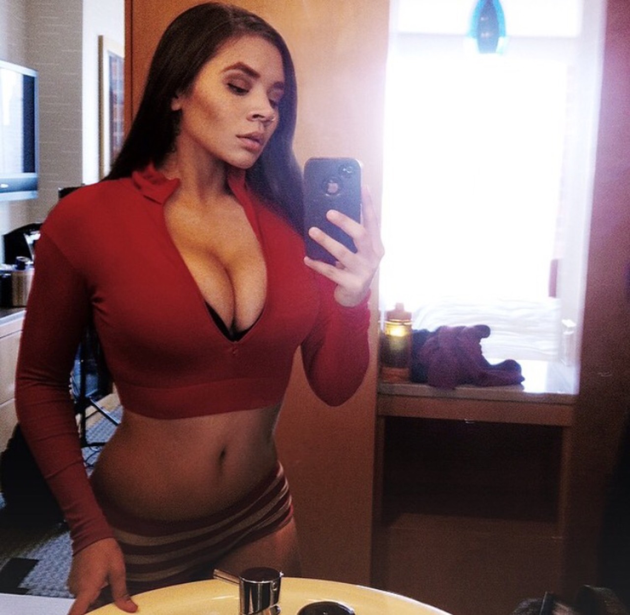 leoloveslatinas:  🌹leoloveslatinas🌹