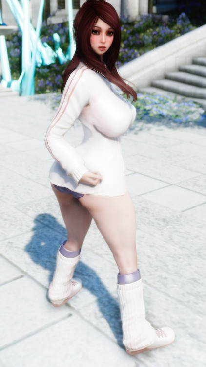 blazingsai:  What I’ve Been Up To (Ten)  (ABOVE) Costume fashion show featuring Liri, the MC o