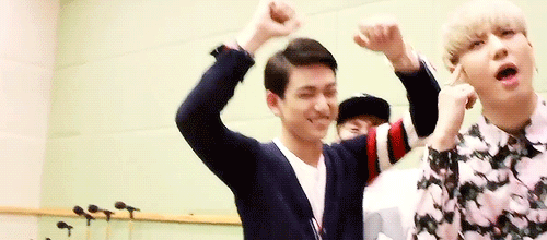 ilhoob:  when eunkwang shows up to the party 