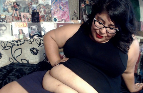 kristineirl:fat girls with huge arms, discolorations, and double bellies are soft and wonderful and 