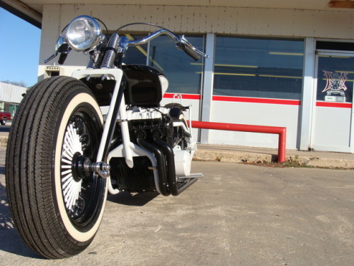 hotshoecustoms:Hotshoe Customs ChopperI can build one for you.