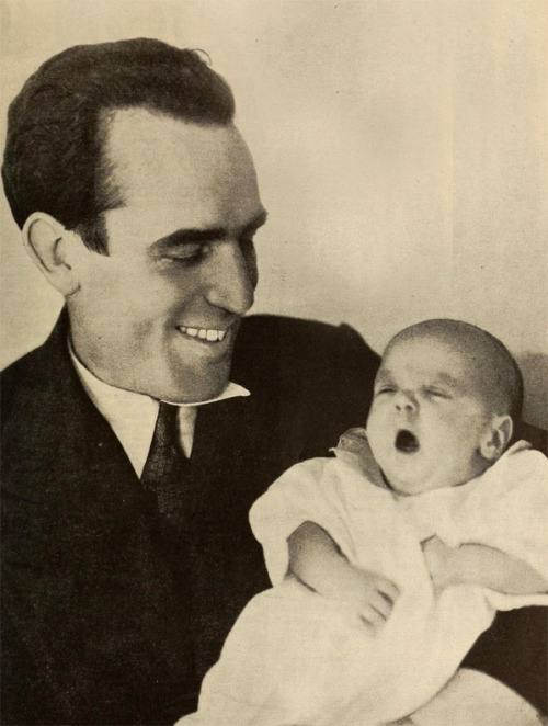 Harold Lloyd and his son, Harold Lloyd Jr. — New Movie Magazine 1931