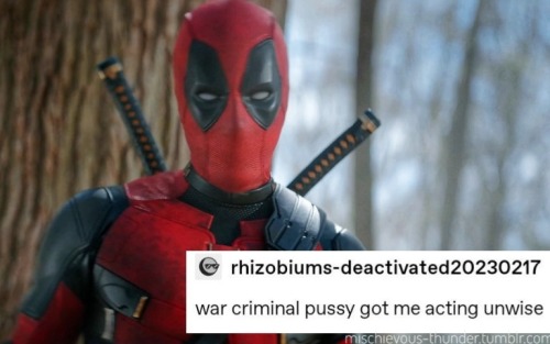 What's Not Clicking, Logan? Wade's In Love With You!