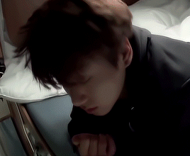 Half Asleep Koo Is So Cuddly