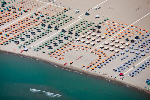 Viareggio, Italy 2007© Alex S. MacLean / Landslides Aerial Photography / alexmaclean.com
