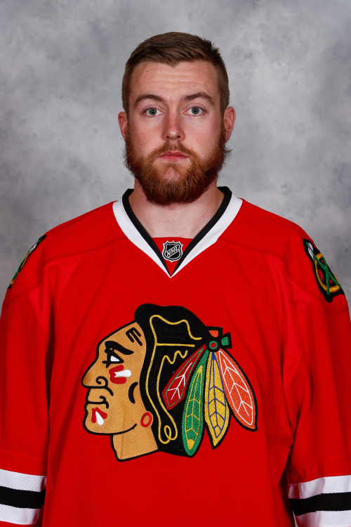 toquegamestrong:  Coincidence? I THINK NOT. now we just wait for the mix tape…Drake → Corey CrawfordMacklemore → Antti RaantaMac Miller →  Scott Darling