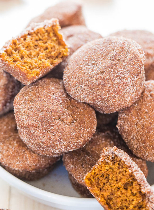 cake-stuff:Mini Cinnamon Sugar Pumpkin Muffins More cake & cookie & baking inspiration: http