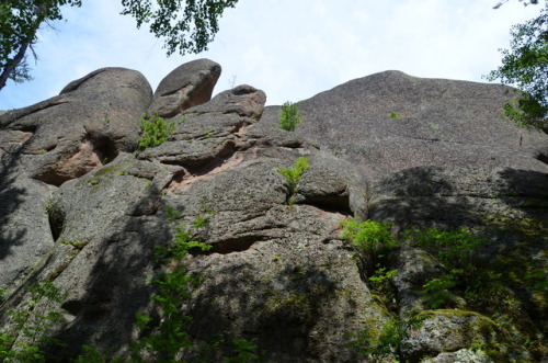 Rocks of the Central pillars.