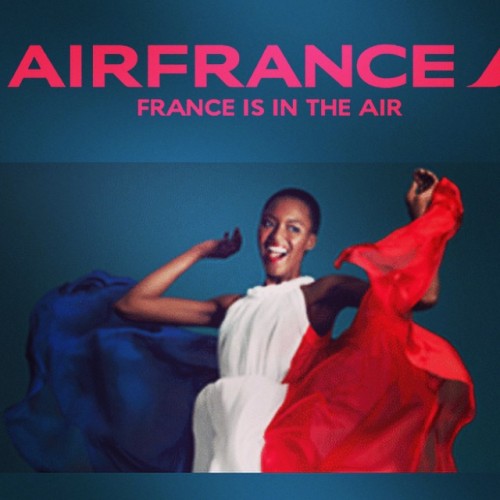 I see you #marketing #advertising #airfrance #darkskinnedwoman #doucefrance #bleublancrouge