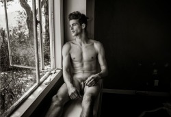 lesguys:  Jamie Wise photographed by Saint