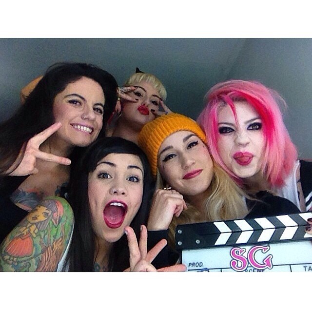 carousel-sexual:  #selfie #selfiesaturday de las bellas @cabrochico @violetrosesuicide