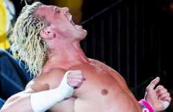 rwfan11:  Ziggler - hairy chest …so his