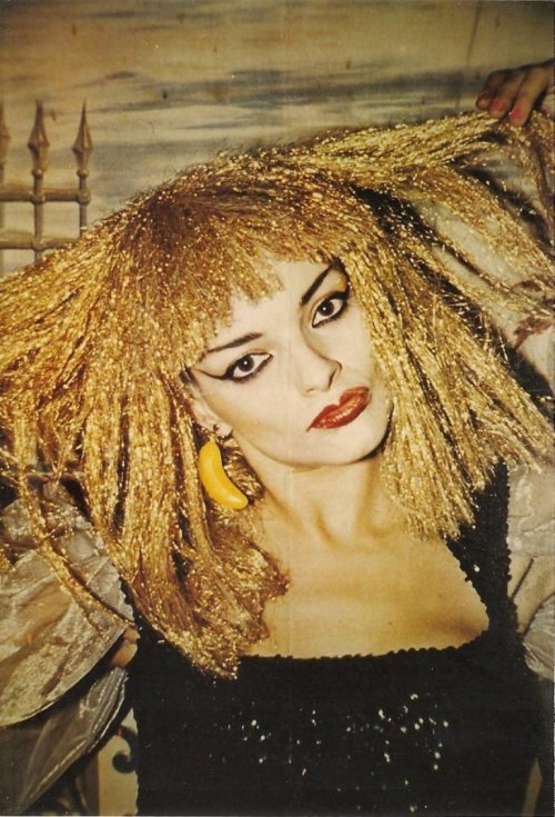 apeot:  Nina Hagen