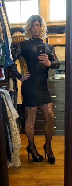 summeradams2018: sissy-cupid:  Summer Adams summeradams2018.tumblr.com/ USA, Area code 828  