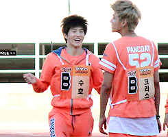 suhotness-deactivated20140921:  leaders being intimate~ 