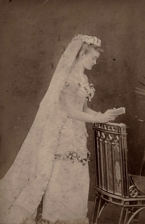 carolathhabsburg: Princess Louise Margaret of Prussia, in the day of her wedding with Prince Arthur 