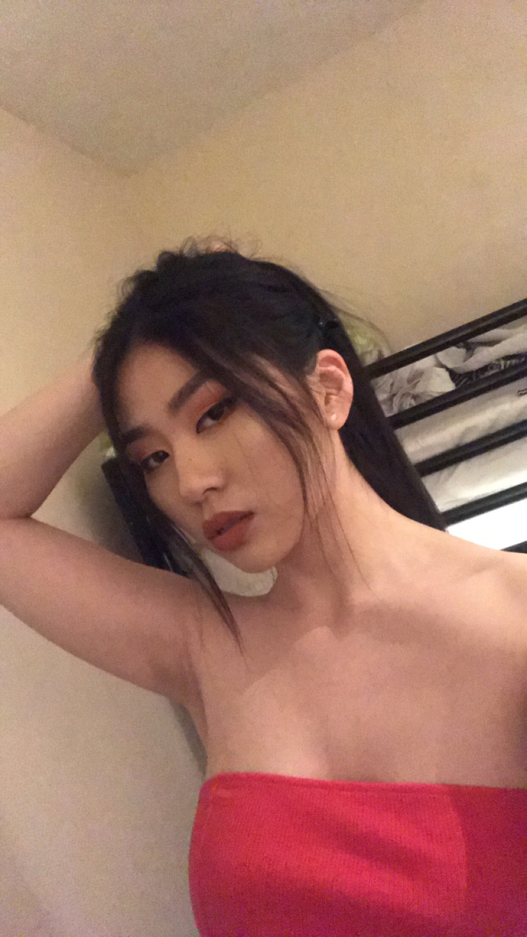 ddhdy:  High key wanna dye my hair