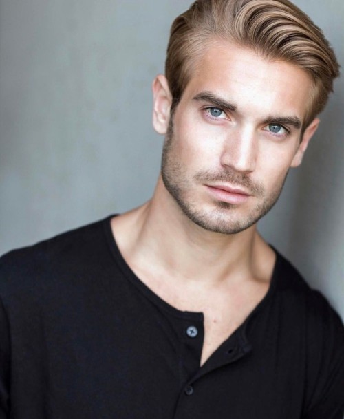 rapideyesmovement:  Lucas Bloms