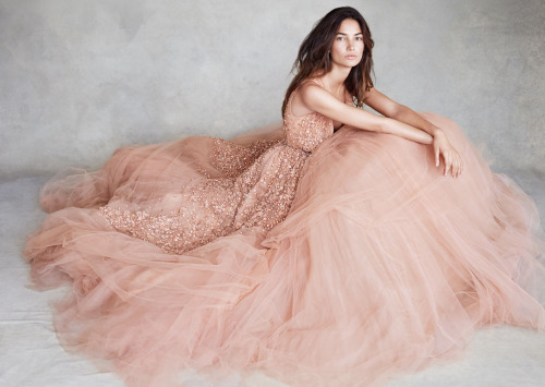 stormtrooperfashion: Lily Aldridge in “Close To Heaven” by Patrick Demarchelie