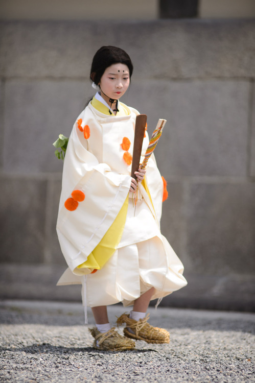 fromthefloatingworld:  Kyoto’s Aoi Matsuri Festival, Part 3