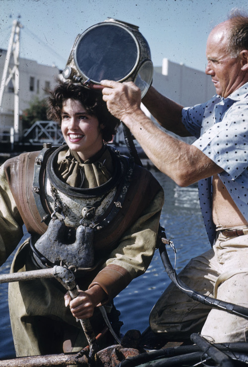 yesterdaysprint:Scuba divers Heather McEwen andAl Hanson (who helped film 20,000 Leagues Under the S