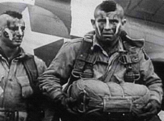 ineversurrender:  American WWII Army combat soldiers (101st Airborne Division) with