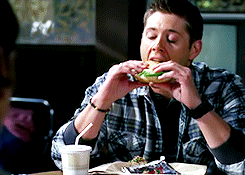 jaredandjensen:                   Dean + Eating                          ↳ Requested
