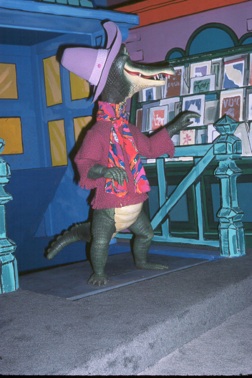 Photos of some of the animatronics in America Sings Act 4 – Modern Times. Photos taken by