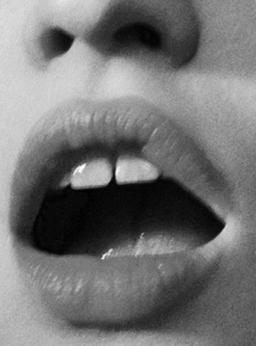 stlara:  lara stone by sean + seng for 032c #26 