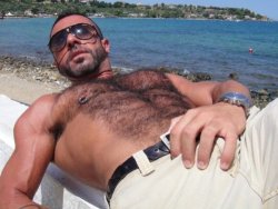 Follow my two hairy men blogs: http://sambrcln.tumblr.com http://hairysex.tumblr.com