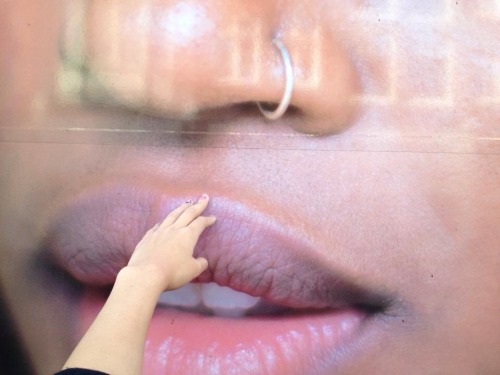 ktu222:  johnyuyi:  TALK TO MY HAND  good