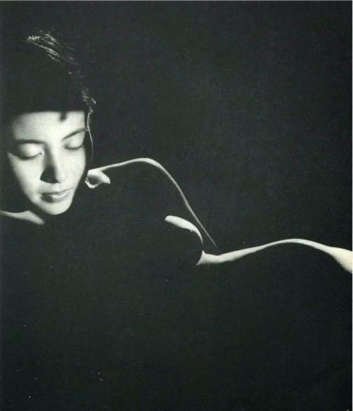The-Night-Picture-Collector:katsuji Fukuda, Shell Of Light, 1949 Https://Painted-Face.com/
