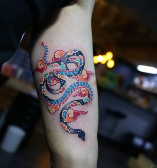 sosuperawesome: Robin Egg Tattoo Studio, on Instagram