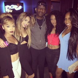 villegas-news:  destorm: Congrats to my girl @jasminevillegas on the EP Release! Last night was mad real.
