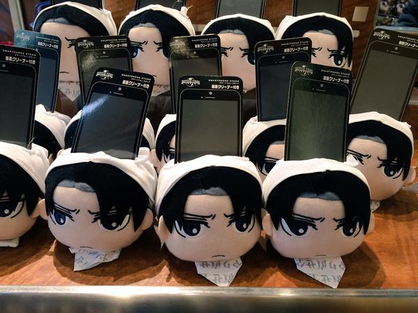  First looks at official SnK merchandise from the Universal Studios Japan SnK: THE