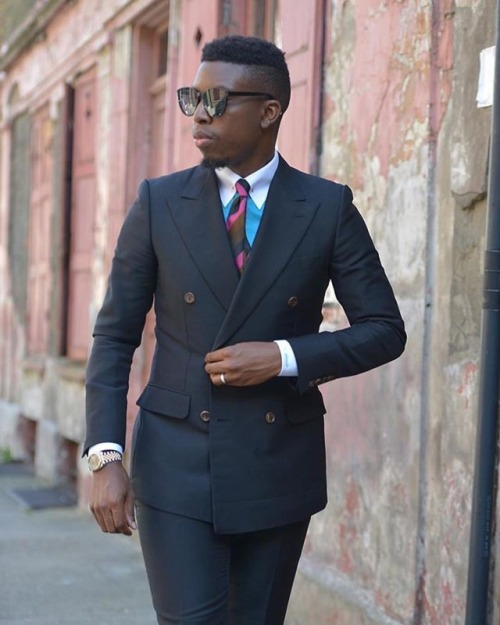 #SuitUpMondays @gabrielakinosho#MensWear #MensStyle #MensFashion #MensLook #MensClothing #MensSuitS